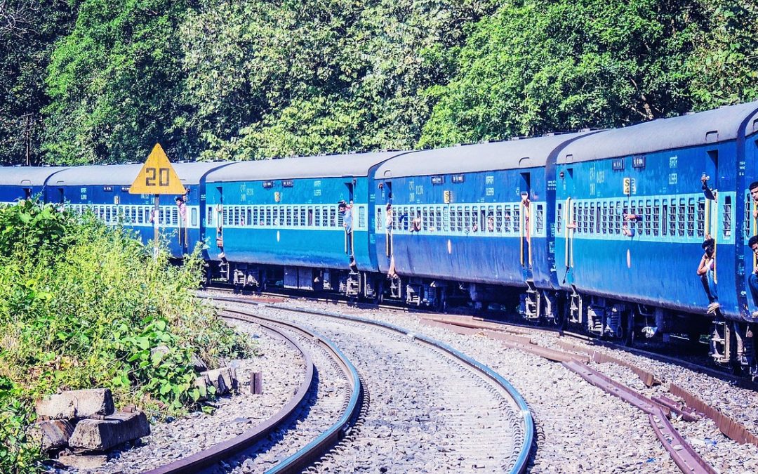 El hombre en pelotas que llevó los baños al tren