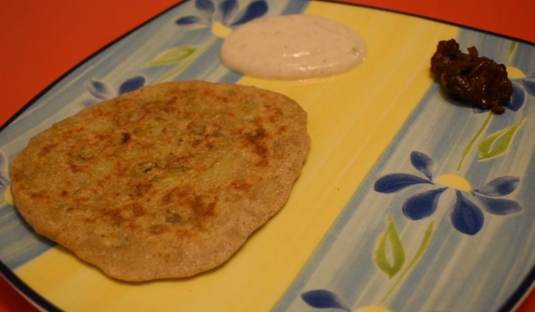 Preparando alu parathas